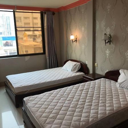 Rs Galaxy Hotel 金边 外观 照片